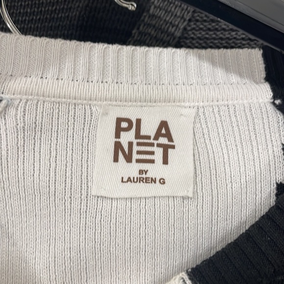 Sweater - Picture 3 of 7